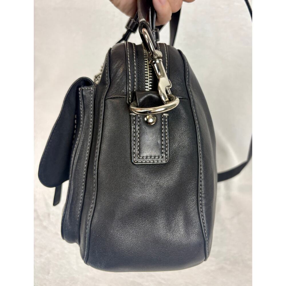 Coach Vintage Chelsea Black Leather Turnlock Satchel with Elegant Charm - Picture 6 of 16